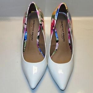 Christian Siriano white and floral pumps, Size 6.5